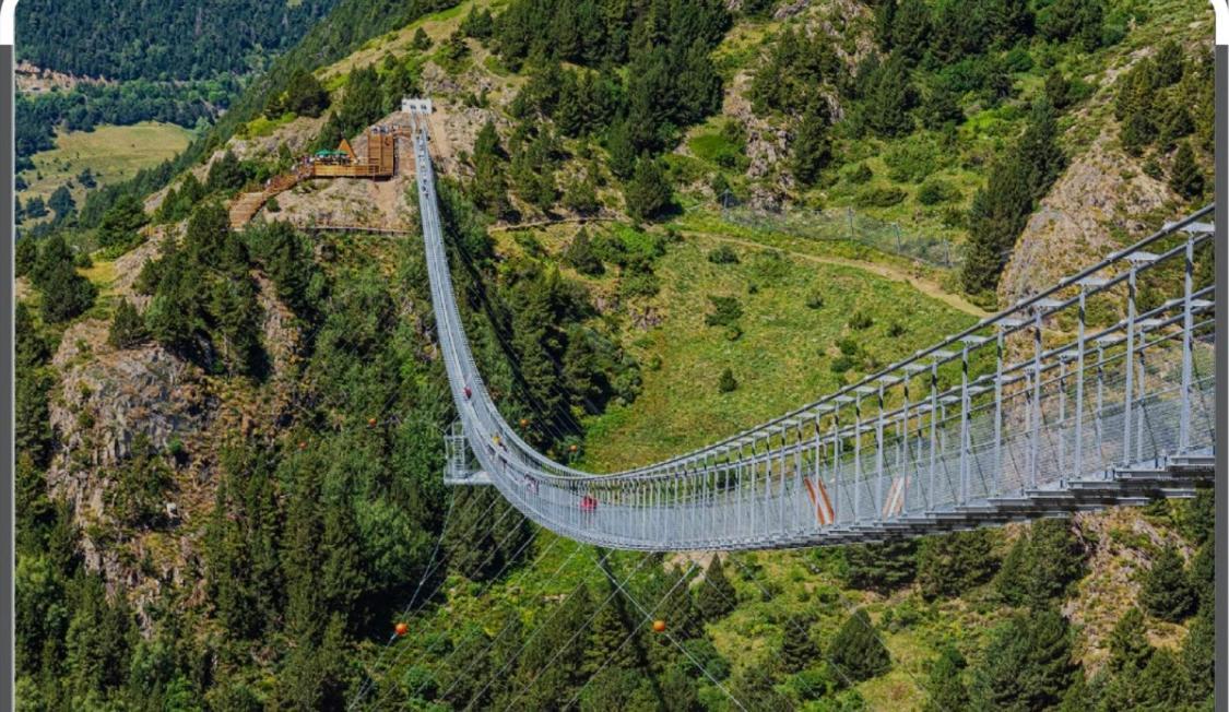 Апартаменты Apartamento En El Centro De Andorra La Vella Con Parking Экстерьер фото