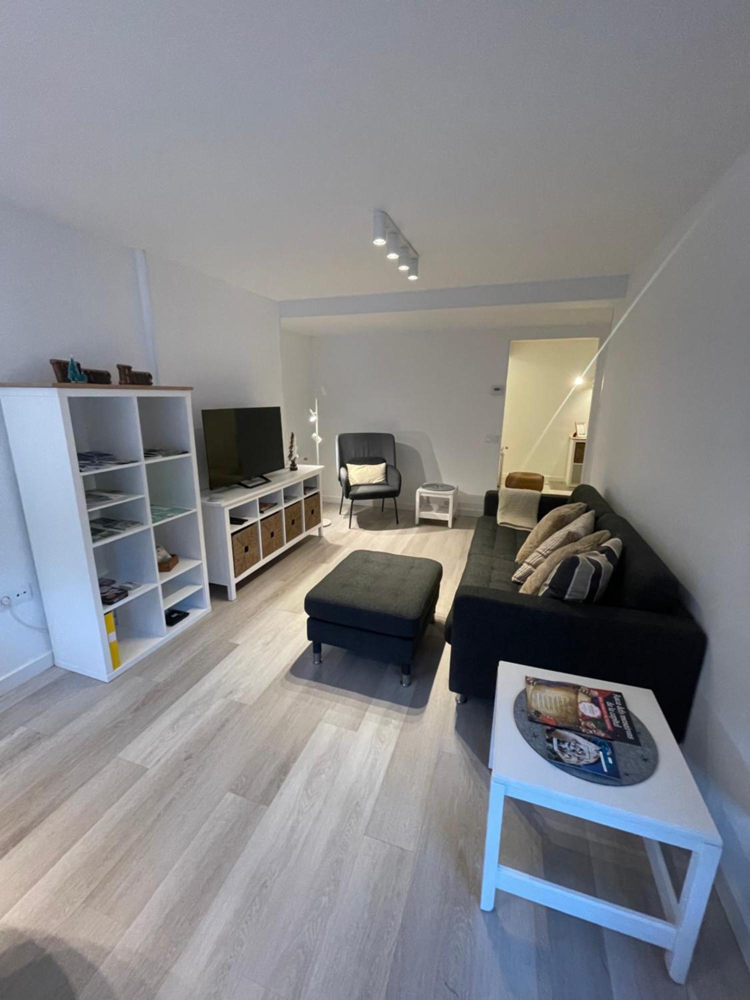 Апартаменты Apartamento En El Centro De Andorra La Vella Con Parking Экстерьер фото